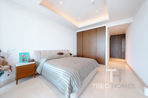 Apartment in Jumeirah Lake Towers, Dubai 4 bedrooms, 417 sq.m. № 16775 - photo 17