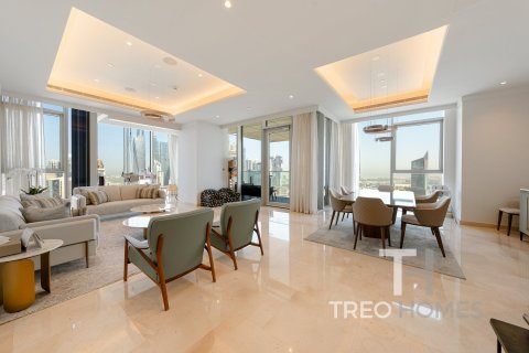 Apartment in Jumeirah Lake Towers, Dubai 4 bedrooms, 417 sq.m. № 16775 - photo 1