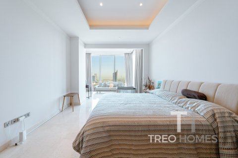 Apartment in Jumeirah Lake Towers, Dubai 4 bedrooms, 417 sq.m. № 16775 - photo 15