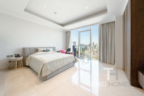 Apartment in Jumeirah Lake Towers, Dubai 4 bedrooms, 417 sq.m. № 16775 - photo 13