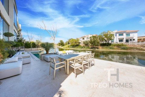 Villa in Jumeirah Park, Dubai 6 bedrooms, 557 sq.m. № 16773 - photo 20