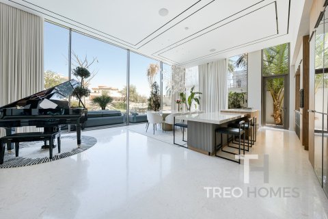 Villa in Jumeirah Park, Dubai 6 bedrooms, 557 sq.m. № 16773 - photo 14