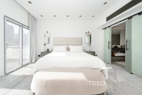 Villa in Meadows, Dubai 4 bedrooms, 368 sq.m. № 16776 - photo 17