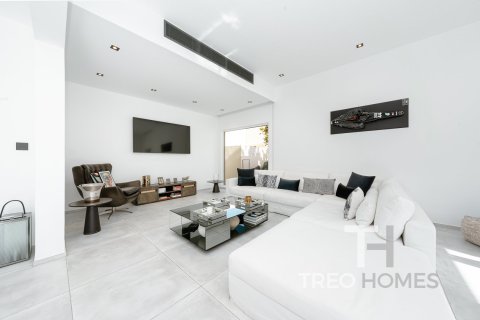 Villa in Meadows, Dubai 4 bedrooms, 368 sq.m. № 16776 - photo 5