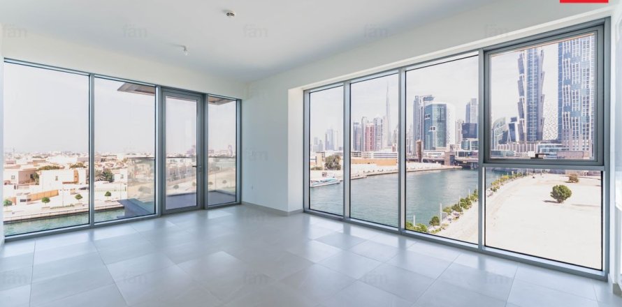 Apartamento en Al Wasl, Dubai, 2 dormitorios, 145.9 m², № 11686