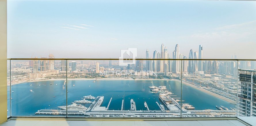 Квартира в EMAAR Beachfront, Dubai Harbour, Дубай, 3 спальни, 195м², № 14701