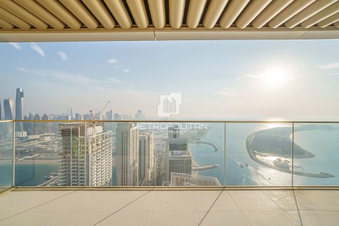 Купить квартиру в EMAAR Beachfront, Dubai Harbour, Дубай: 3 спальни, 195м², № 14701 - фото 2
