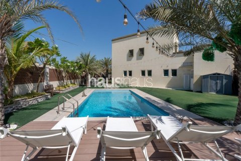 Villa in Jumeirah Park, Dubai 3 bedrooms, 295 sq.m. № 43487 - photo 3