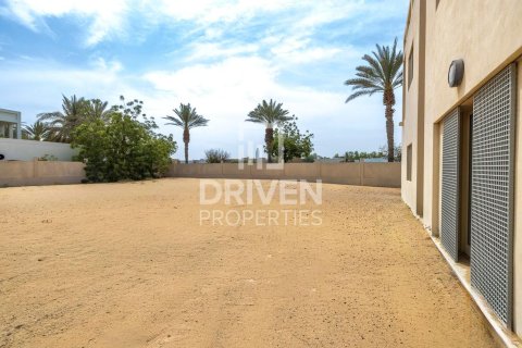 Terreno en Emirates Hills, Dubai, 2606 m², № 65689 - foto 7