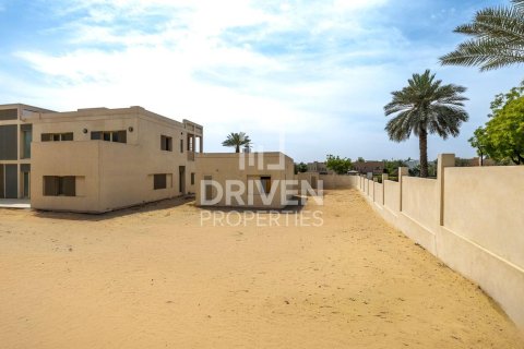 Terreno en Emirates Hills, Dubai, 2606 m², № 65689 - foto 6