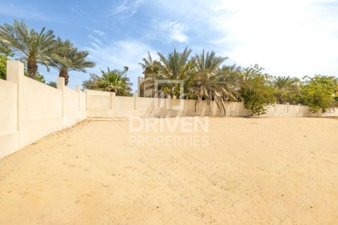 Terreno en Emirates Hills, Dubai, 2606 m², № 65689 - foto 11