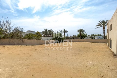 Terreno en Emirates Hills, Dubai, 2606 m², № 65689 - foto 9