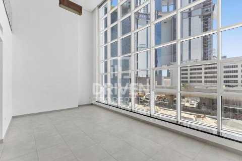 Dúplex en Marina Arcade Tower, Dubai Marina, Dubai, 1 dormitorio, 155.98 m², № 129497 - foto 8