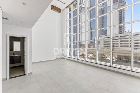 Dúplex en Marina Arcade Tower, Dubai Marina, Dubai, 1 dormitorio, 155.98 m², № 129497 - foto 9