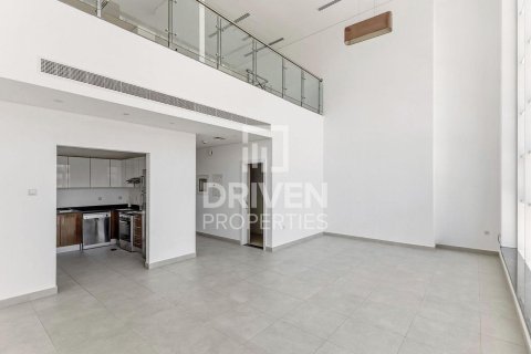Dúplex en Marina Arcade Tower, Dubai Marina, Dubai, 1 dormitorio, 155.98 m², № 129497 - foto 7
