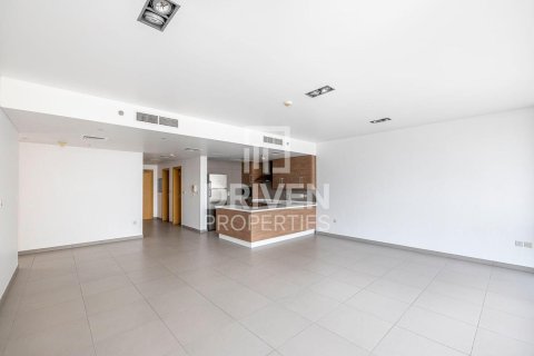 Apartment in Dubai Marina, Dubai 2 bedrooms, 152.55 sq.m. № 129496 - photo 6