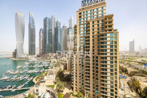 Apartment in Dubai Marina, Dubai 2 bedrooms, 152.55 sq.m. № 129496 - photo 19