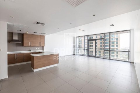 Apartment in Dubai Marina, Dubai 2 bedrooms, 152.55 sq.m. № 129496 - photo 8