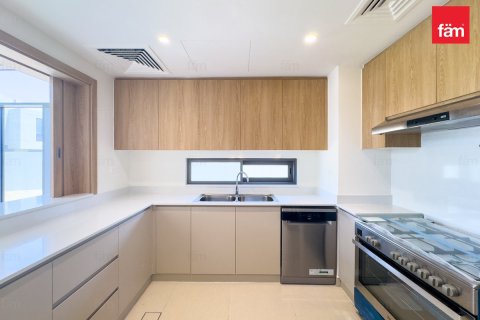 فيلا في دبي 4 غرف نوم, 478.5 م² رقم 71807 - صورة 7