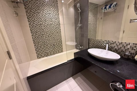 Apartment in Downtown Dubai (Downtown Burj Dubai), Dubai 2 bedrooms, 122.6 sq.m. № 71882 - photo 18