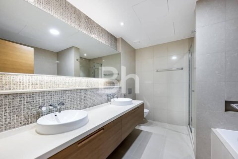 Apartment in Downtown Dubai (Downtown Burj Dubai), Dubai 2 bedrooms, 154 sq.m. № 21051 - photo 8