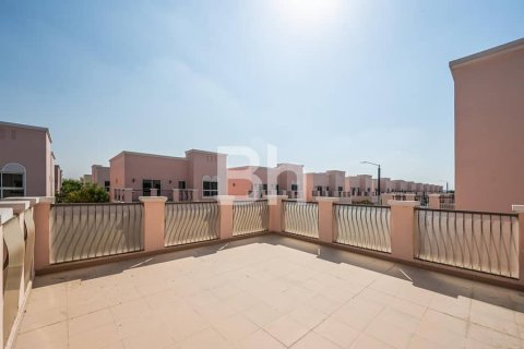 Villa à Nadd Al Sheba, Dubai, 4 chambres, 469 m², № 21064 - photo 21
