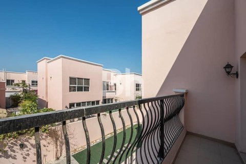 Villa à Nadd Al Sheba, Dubai, 4 chambres, 469 m², № 21064 - photo 23