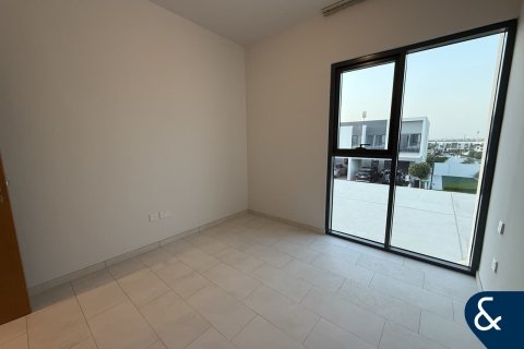 Снять в аренду виллу в Villanova, Dubai Land, Дубай: 3 спальни, 161м², № 98796 - фото 10