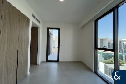Villa in Nara, The Valley, Dubai 4 bedrooms, 258 sq.m. № 98780 - photo 4