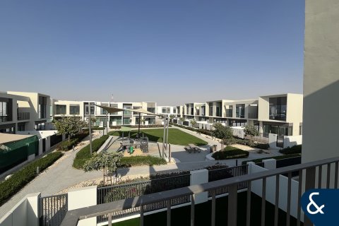 Villa in Nara, The Valley, Dubai 4 bedrooms, 258 sq.m. № 98780 - photo 2