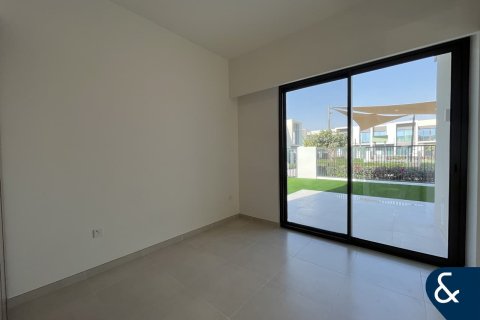 Villa in Nara, The Valley, Dubai 4 bedrooms, 258 sq.m. № 98780 - photo 7