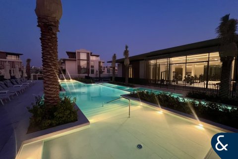 Townhouse in Dubai 3 bedrooms, 344 sq.m. № 98782 - photo 3