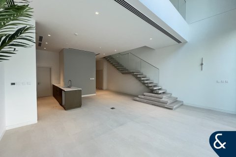 Townhouse in Dubai 3 bedrooms, 344 sq.m. № 98782