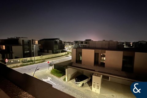 Townhouse in Dubai 3 bedrooms, 344 sq.m. № 98782 - photo 28