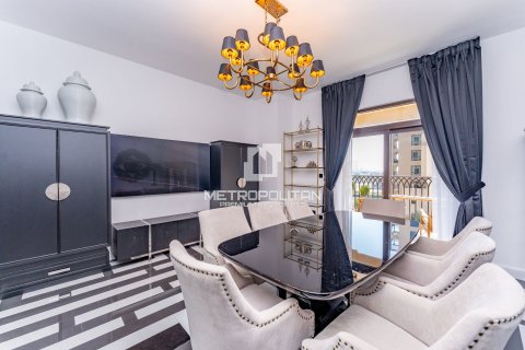 Apartment in Madinat Jumeirah Living, Umm Suqeim, Dubai 2 bedrooms, 101 sq.m. № 73495 - photo 4