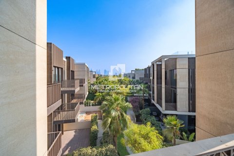 Townhouse in Jumeirah Bay Island, Jumeirah, Dubai 5 bedrooms, 674 sq.m. № 73503 - photo 5