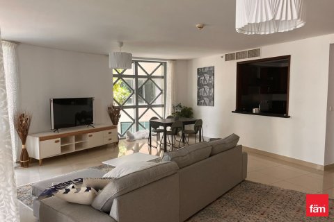Apartamento en Downtown Dubai (Downtown Burj Dubai), Dubai, 2 dormitorios, 132.5 m², № 95793 - foto 2