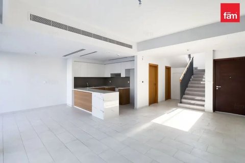 Villa en Dubai, 3 dormitorios, 161 m², № 95795