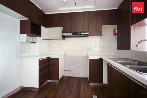 Снять в аренду квартиру в Аль-Кифафе, Дубай: 2 спальни, 151.8м², № 59083 - фото 14