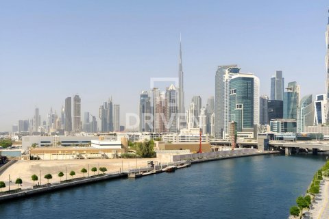 Apartment in Al Wasl, Dubai 2 bedrooms, 150.78 sq.m. № 137292 - photo 13
