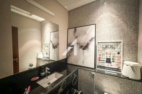 Appartement à Central Park Tower, DIFC, Dubai, 1 chambre, 104.3 m², № 63040 - photo 16