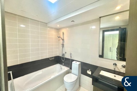 Appartement à Downtown Dubai (Downtown Burj Dubai), Dubai, 2 chambres, 121 m², № 76026 - photo 12