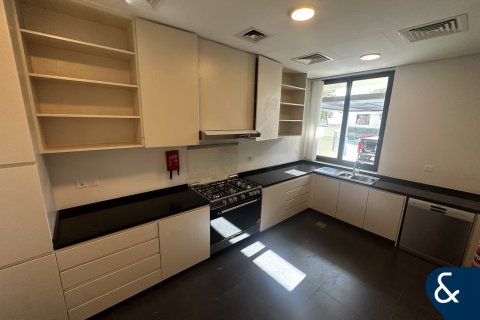 Villa in DAMAC Hills (Akoya by DAMAC), Dubai 3 bedrooms, 251 sq.m. № 76362 - photo 5