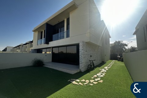 Villa in DAMAC Hills (Akoya by DAMAC), Dubai 3 bedrooms, 251 sq.m. № 76362 - photo 1