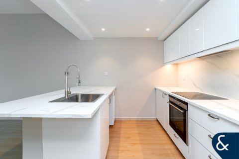 Apartment in AL GHOZLAN in Greens, Dubai 1 bedroom, 71 sq.m. № 79225 - photo 4