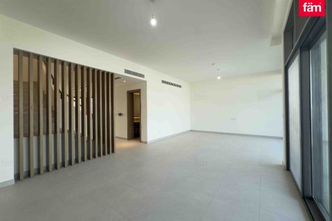Villa in Al Furjan, Dubai 4 bedrooms, 480 sq.m. № 52419 - photo 1