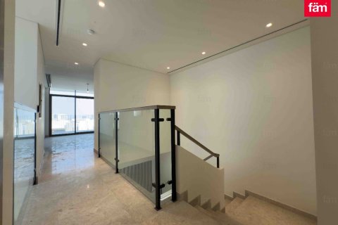 Villa in Al Furjan, Dubai 4 bedrooms, 480 sq.m. № 52419 - photo 26