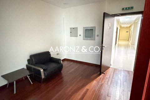 Bureau à Business Bay, Dubai, 50.8 m², № 78513 - photo 7