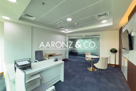 Bureau à Business Bay, Dubai, 197.9 m², № 78516 - photo 2