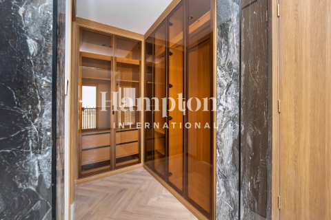 Townhouse in Hillside at Jumeirah Golf Estates, Jumeirah Golf Estates, Dubai 3 bedrooms, 264.95935600 sq.m. № 101414 - photo 10